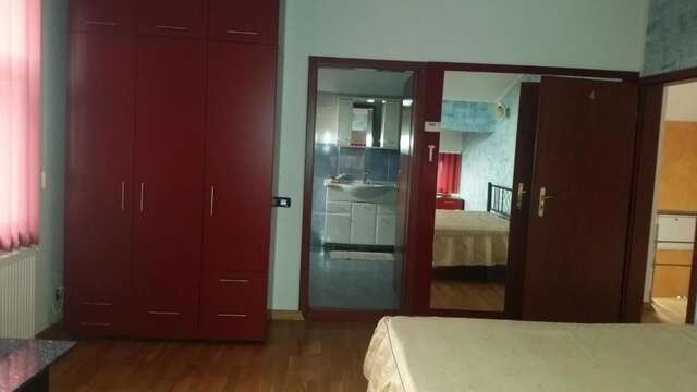 Гостевой дом Cristalex Villaverde Bucharest Бухарест-45