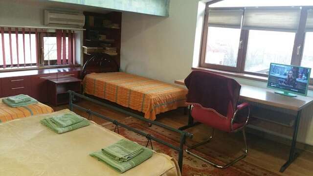Гостевой дом Cristalex Villaverde Bucharest Бухарест-50